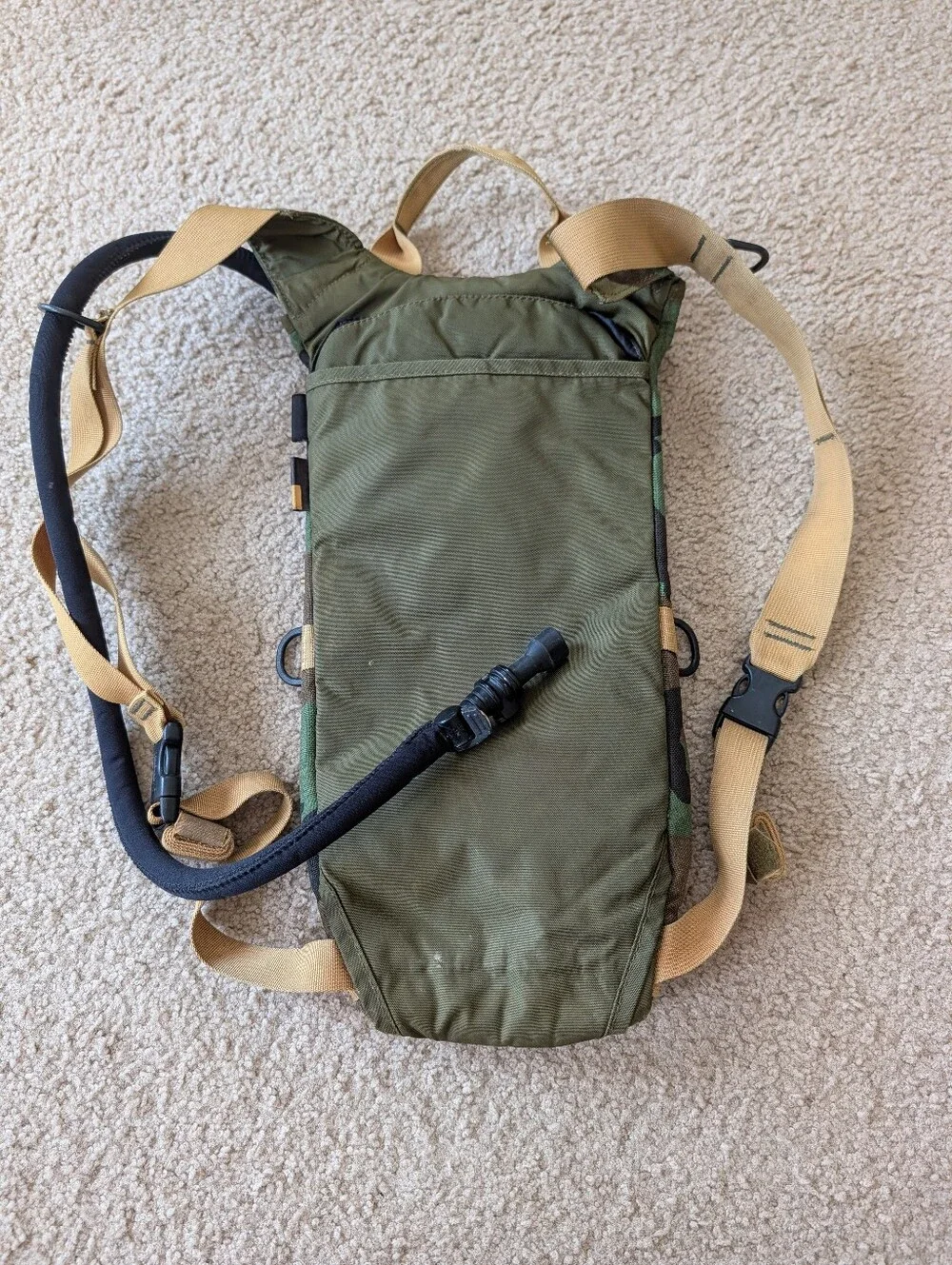 CamelBak Camouflage Hydration Pack - Green Camo